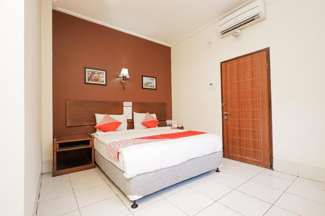 Oyo 227 Sebelas Syariah 2* Bandung