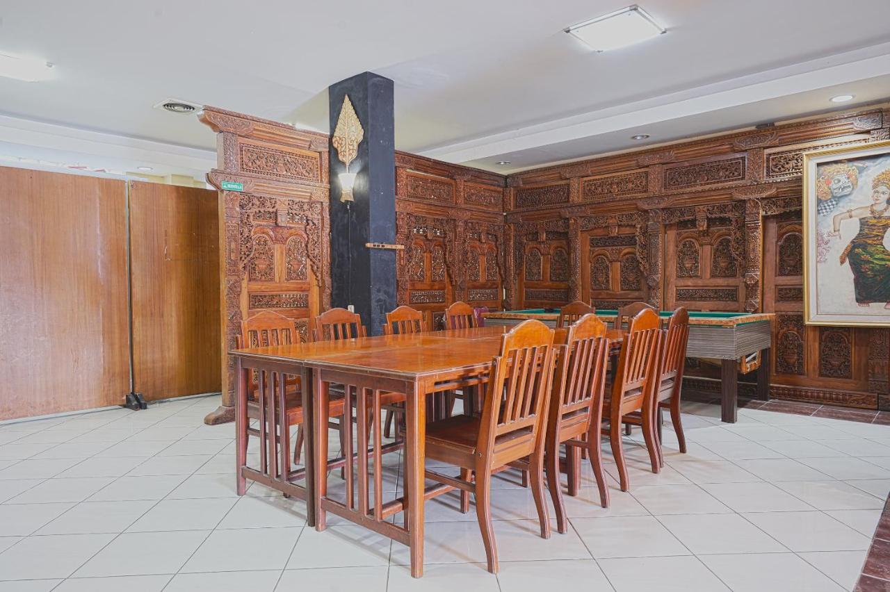 Hotel Oyo 227 Sebelas Syariah 2*